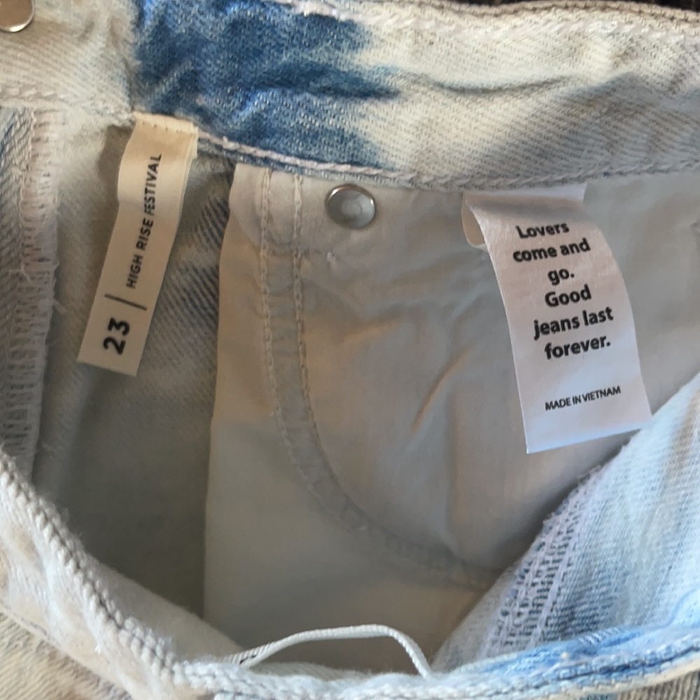PacSun Denim Shorts - Picture 5 of 5
